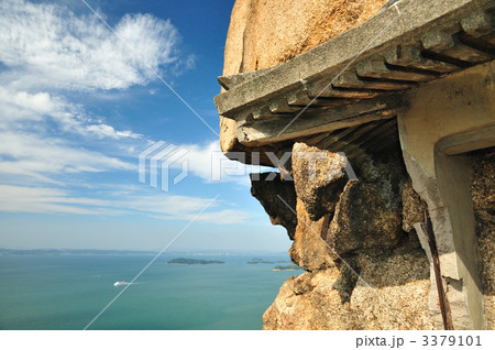 小豆島　小瀬の重岩 3379101