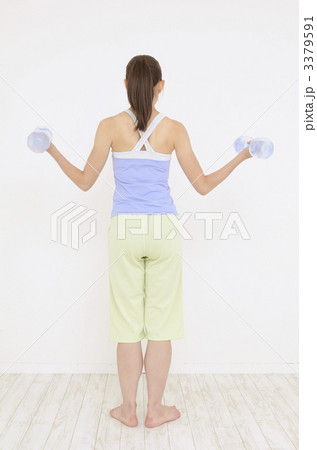 ダンベル運動 3379591