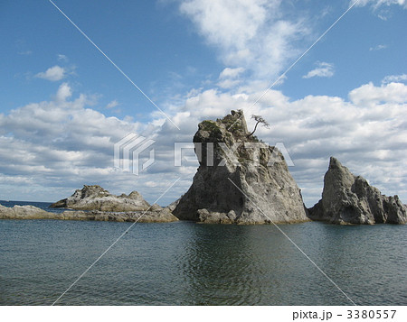 奥浄土ヶ浜の白い岩 奥浄土ヶ浜の白い岩 3380557