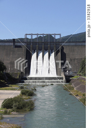 四国の水がめ、吉野川上流「早明浦ダム」 四国の水がめ、吉野川上流「早明浦ダム」 3382918