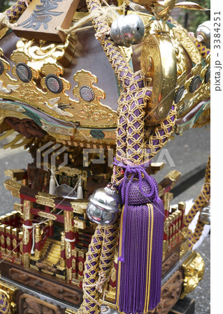 宮出し前の子供神輿 3384251