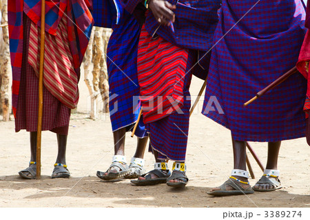 Closeup of Masai tribe Closeup of Masai tribe 3389274