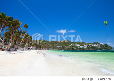 Surfers paradise 3389770