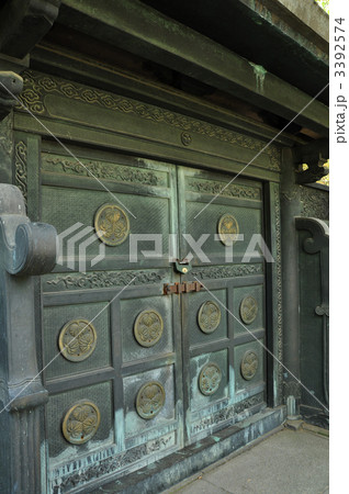 芝増上寺 徳川将軍家墓所 家宣公宝塔前の中門 芝増上寺 徳川将軍家墓所 家宣公宝塔前の中門 3392574