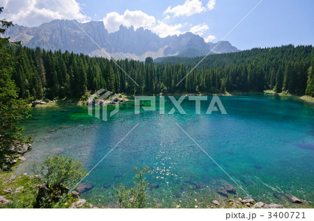 イタリア　ドロミティ　カレッツァ湖 3400721