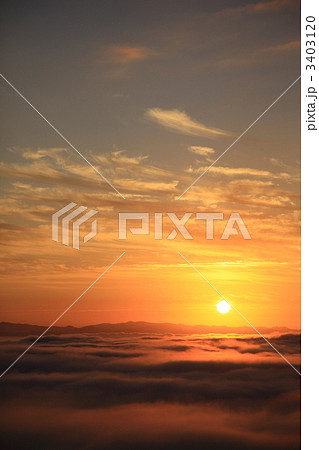 雲海からの日の出 雲海からの日の出 3403120