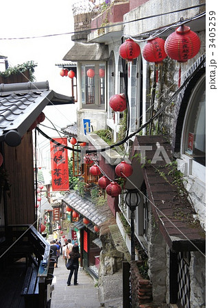 台湾　九份　観光名所　豎崎路 3405259