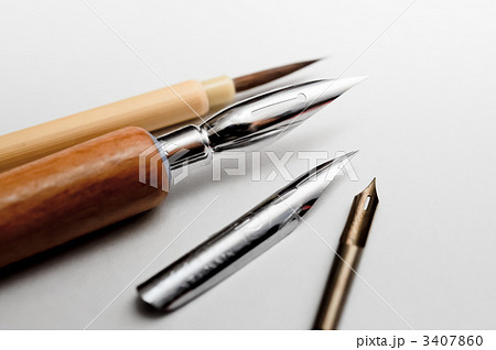カブラペン Gペン 丸ペンの写真素材