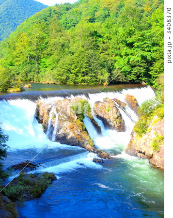 ピョウタンの滝 3408370