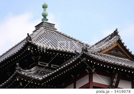 広島県竹原市、町並み保存地区の「西方寺普明閣」 3419078
