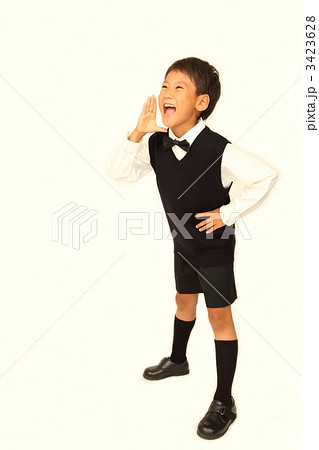 叫ぶ男の子 叫ぶ男の子 3423628