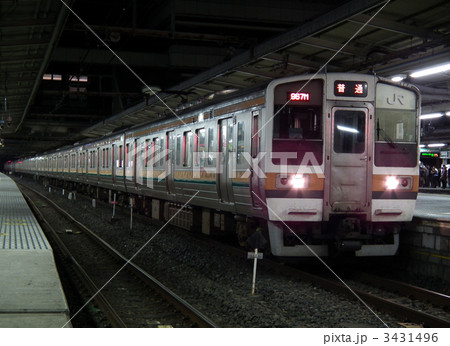 宇都宮線　211系　大宮駅 3431496