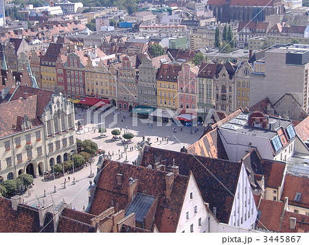 ポーランド 町並み 風景の写真素材