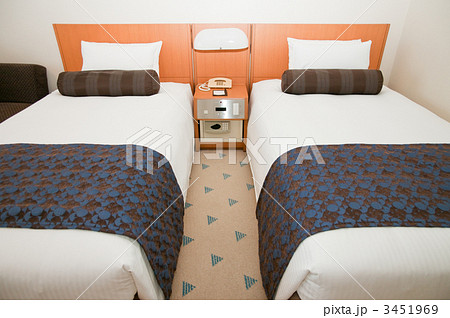 ホテルのツインルーム 3451969