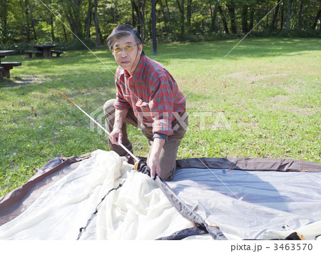 テントを張る テントを張る 3463570