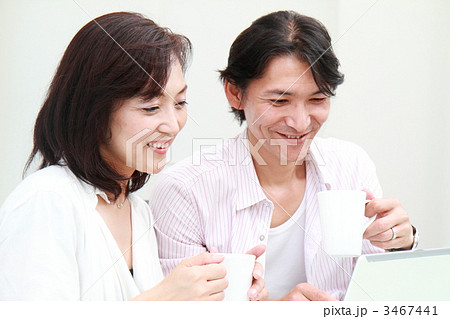 コーヒーブレイクの夫婦 3467441
