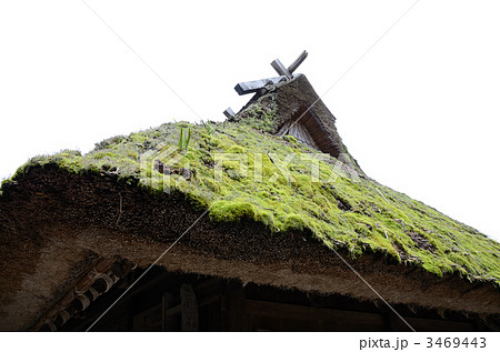 茅葺き屋根 軒下の構造の写真素材