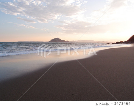砂浜と島 3473464