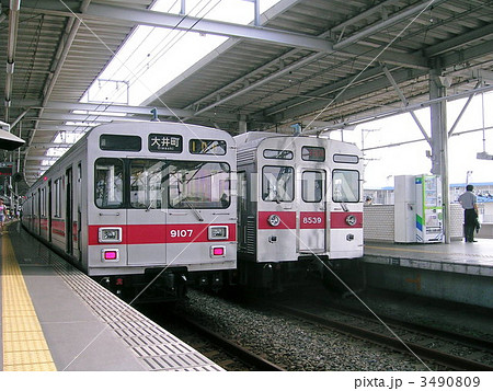 大井町線9000系と8500系 大井町線9000系と8500系 3490809