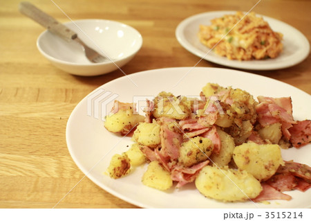 家庭で作ったジャーマンポテトとリゾット 家庭で作ったジャーマンポテトとリゾット 3515214
