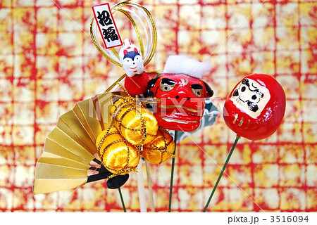 正月イメージ・和小物金和紙バック横位置 正月イメージ・和小物金和紙バック横位置 3516094