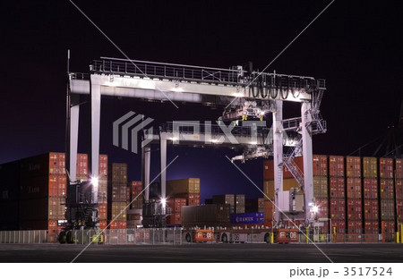 コンテナ埠頭 コンテナ埠頭 3517524