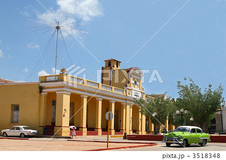 キューバ　世界遺産の町並み 3518348