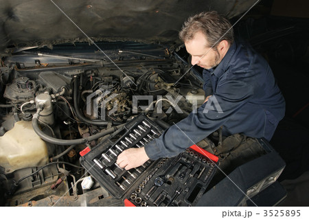 Fixing the motor 3525895