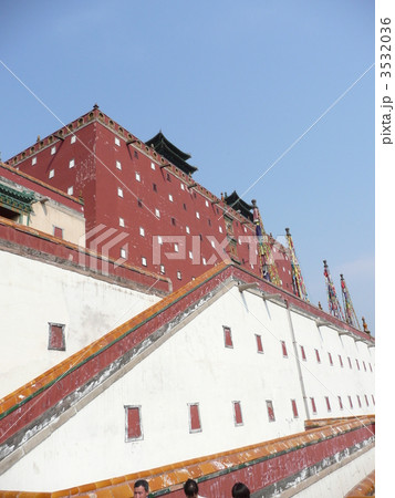 普陀宗乗之廟　大紅台への階段 3532036