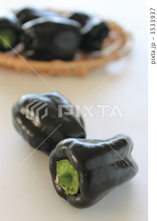 野菜　ピーマン 3533937