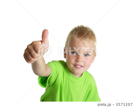 smiling boy shows îê gesture isolated on white background smiling boy shows îê gesture isolated on white background 3571207