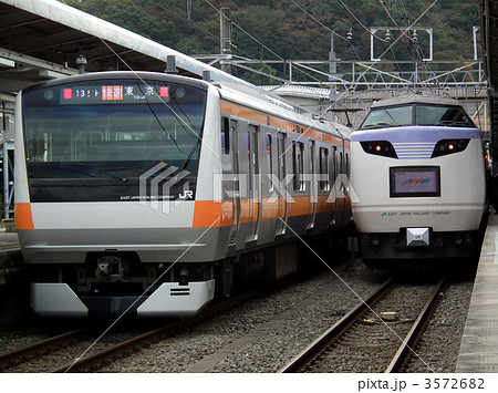いろどり彩　485系　高尾駅 3572682