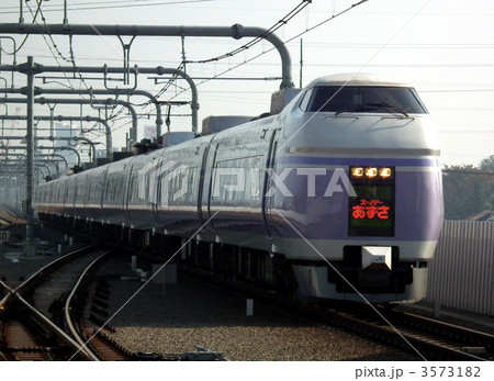 特急あずさ E351系 東小金井駅 特急あずさ E351系 東小金井駅 3573182