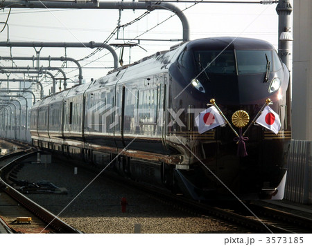 お召し列車 なごみ E655系 東小金井駅 恩賜林御下賜100周年記念大会 お召し列車 なごみ E655系 東小金井駅 恩賜林御下賜100周年記念大会 3573185