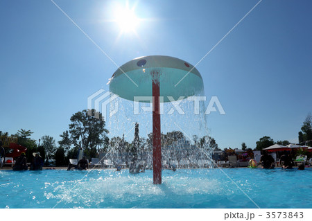 Fountain in form of mushroom in pool open-air 3573843