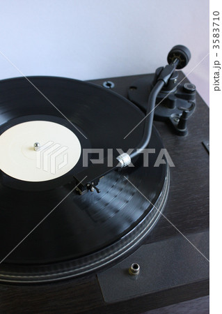 レコードプレーヤー ターンテーブル レコードプレーヤー ターンテーブル 3583710