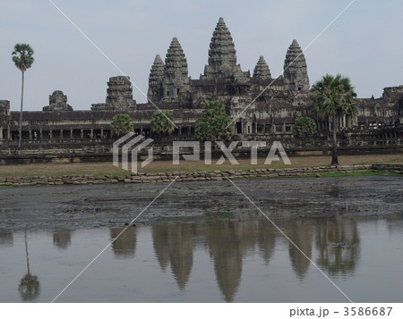 アンコール・ワットの「中央祠堂」（アンコール遺跡群~シェムリアップ／カンボジア） 3586687