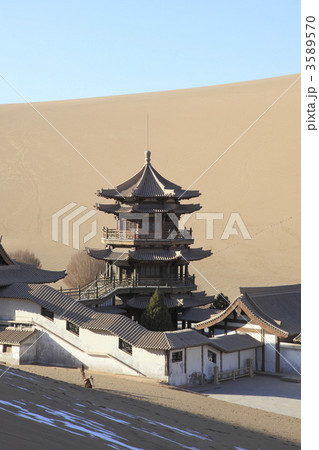 月牙泉の楼閣 3589570