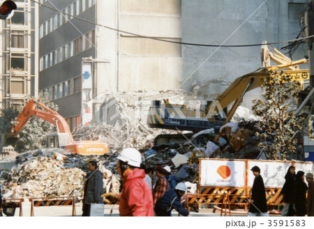 阪神大震災100 3591583