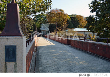横浜散歩・霧笛橋と県立神奈川近代文学館 港の見える丘公園 横浜散歩・霧笛橋と県立神奈川近代文学館 港の見える丘公園 3592296