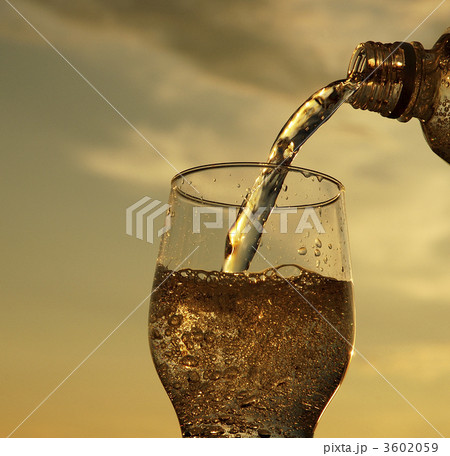 sparkling water 3602059