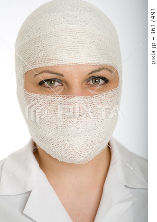 Facial surgery 3617491