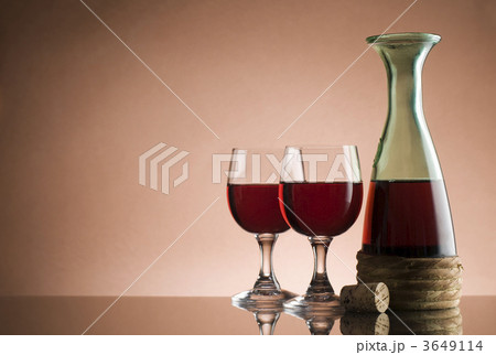 Red wine 3649114