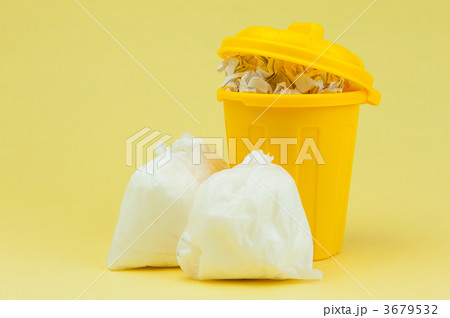 ゴミ収集日　横 3679532