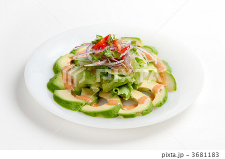 アボカドサラダ 3681183