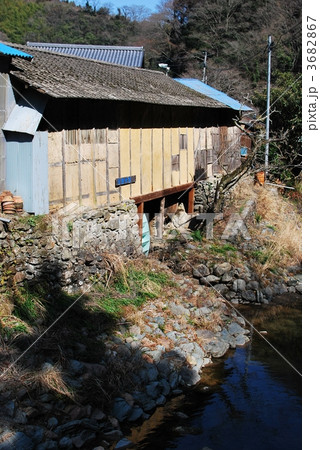 砥部町川登水車 3682867