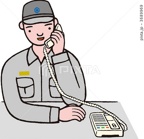 電話で話す救急隊員 電話で話す救急隊員 3689969