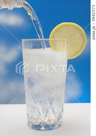 炭酸水 3692571