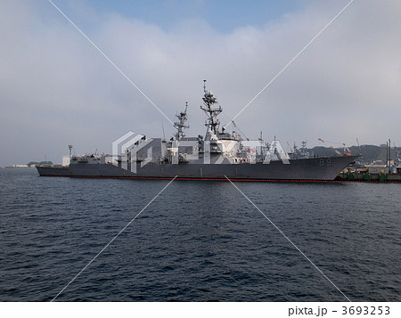 アメリカ海軍：アーレイ・バーク級ミサイル駆逐艦「マスティン」 3693253