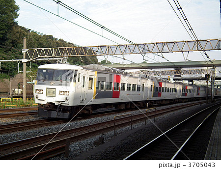 回送 185系 日暮里駅 回送 185系 日暮里駅 3705043